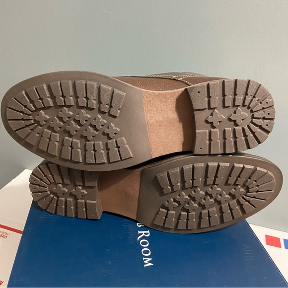 Club Room Westin Brown Lace Up Boots - Picture 6 of 7